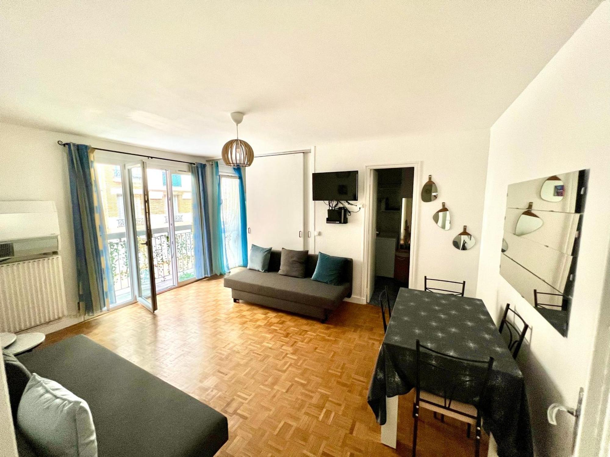 Renovated Charming Apt Ideal To Visit Paris Clichy Dış mekan fotoğraf